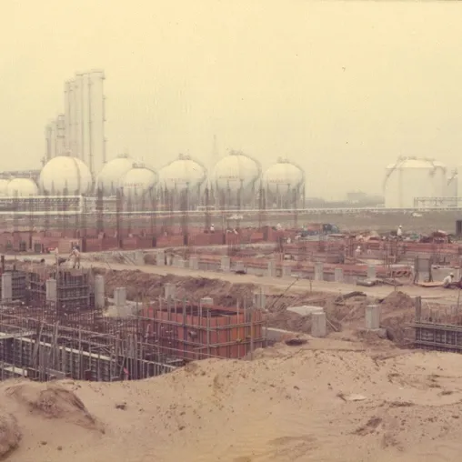 MGC鹿島工場の建設